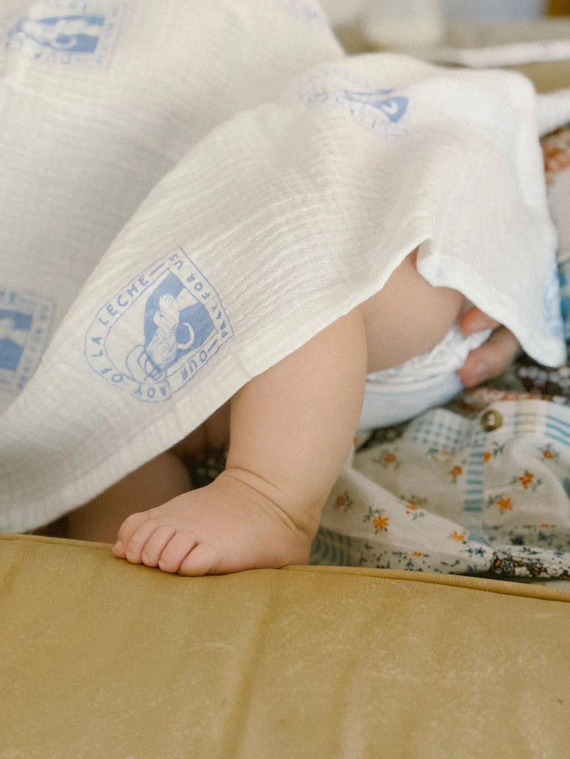 Nursing Cover - Our Lady of La Leche