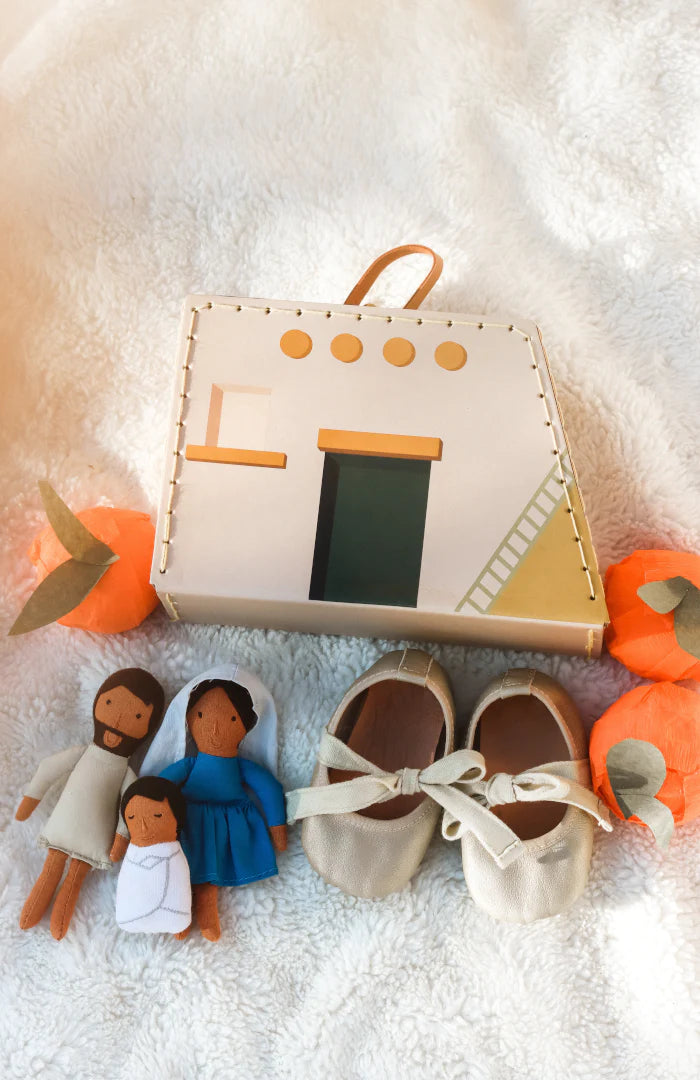 Holy Family Mini Suitcase Set